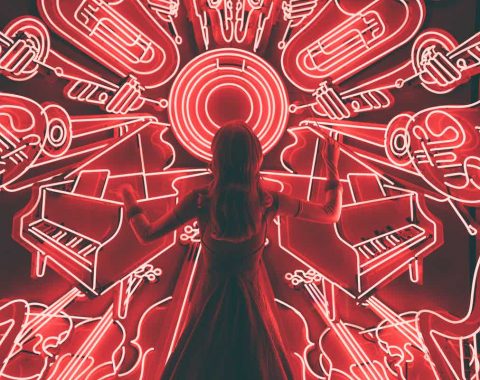 photo-1513829596324-4bb2800c5efb